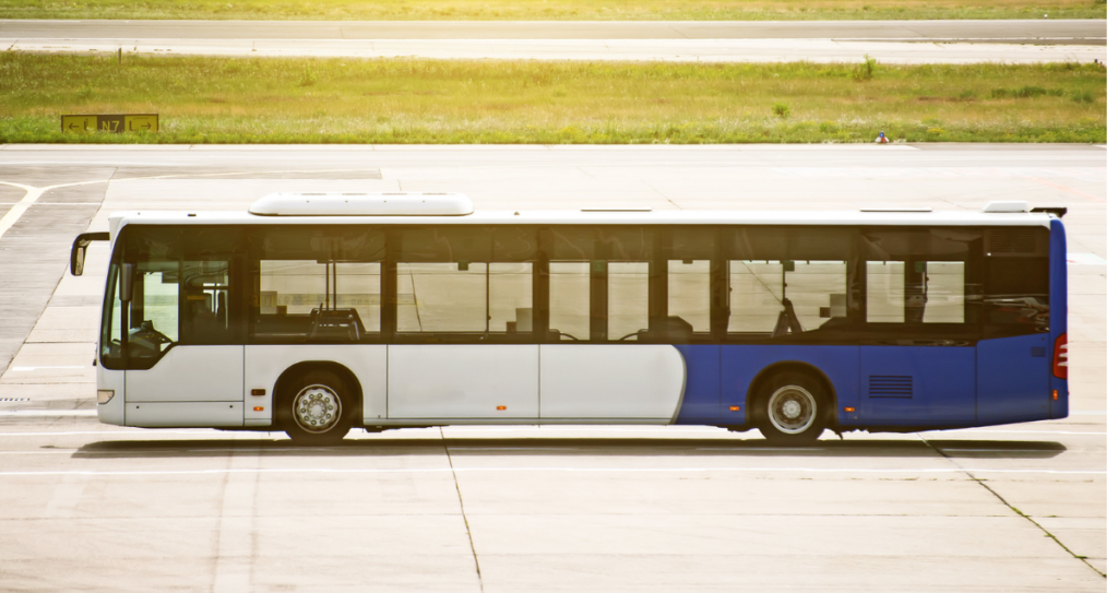 5  must-have features that make airport shuttle  software effective 
