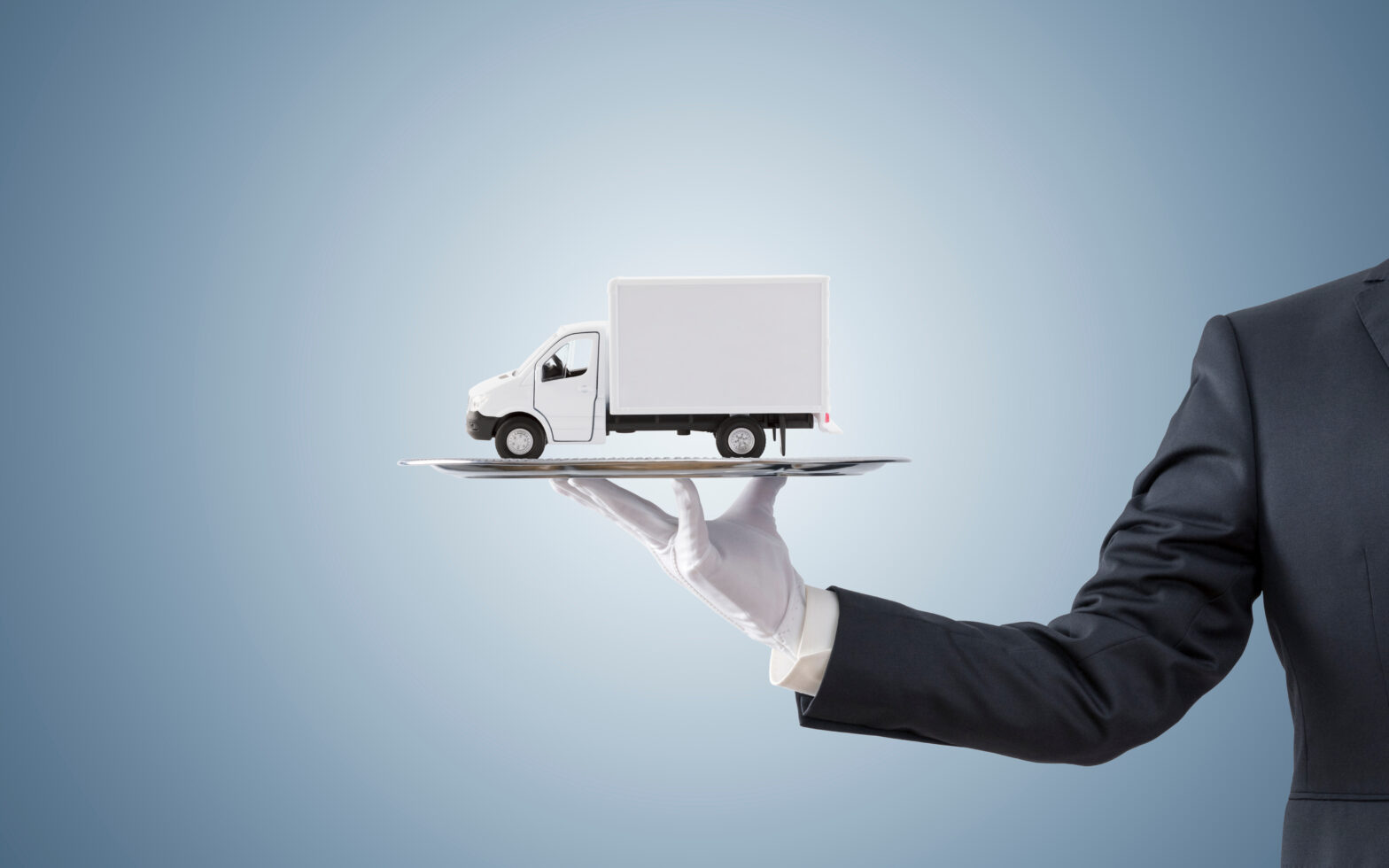Role of Mobility Industry in supporting white glove delivery | Jugnoo.io